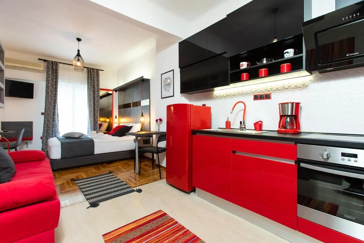 Downtown Luxury Boutique Suites : The Red Suite Thessaloniki