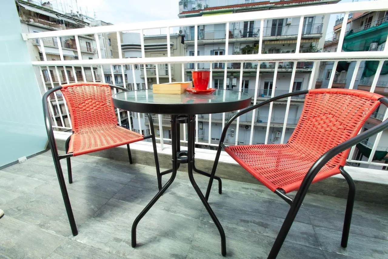 Downtown Luxury Boutique Suites : The Red Suite Thessaloniki 0*,  Greece